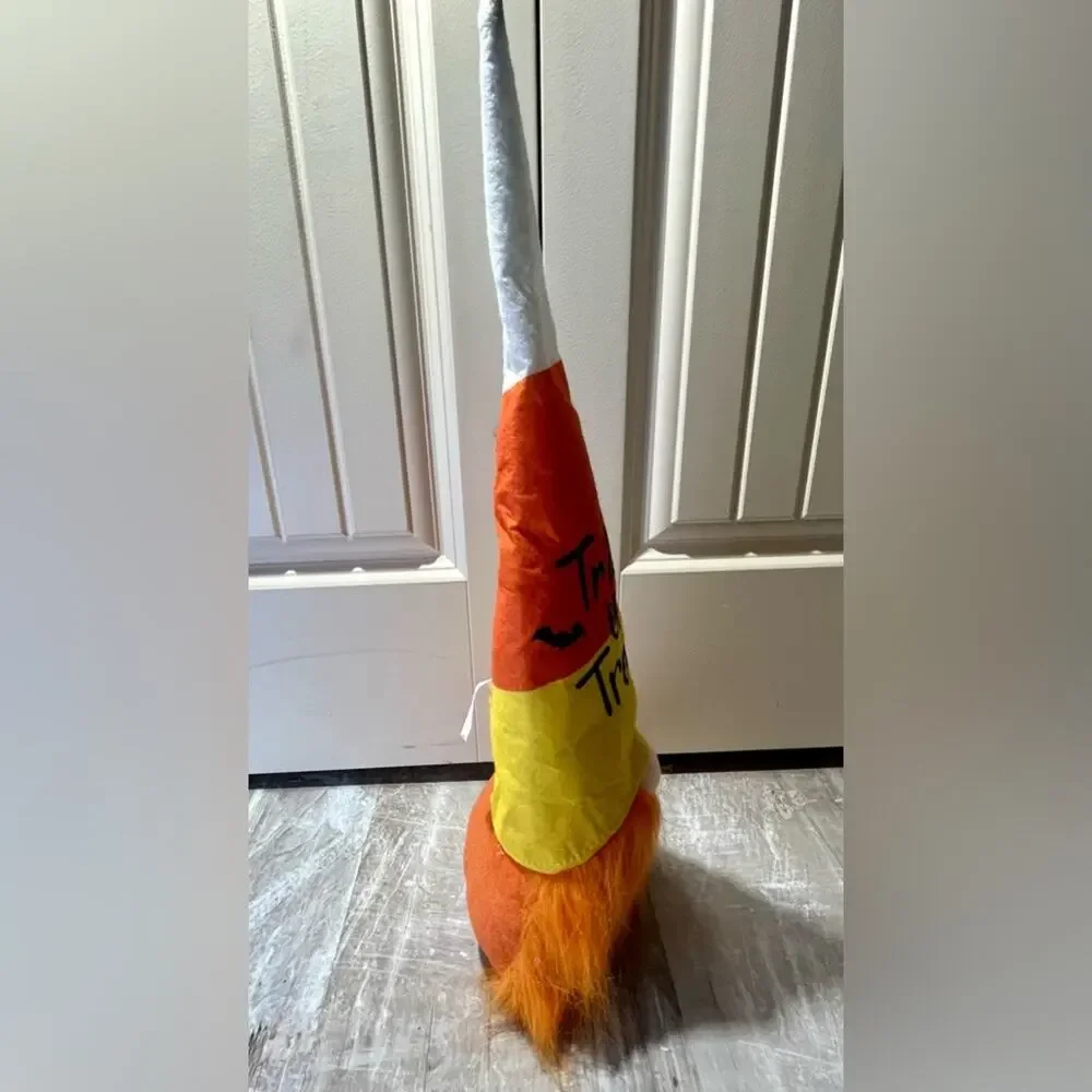 Trick or Treat Halloween gnome